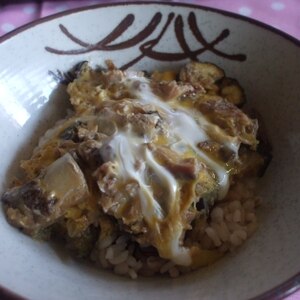 鯖と茄子の玉子とじ丼